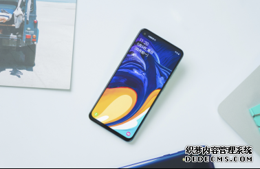 销量与口碑兼备，三星 Galaxy A60元气版狂热吸粉