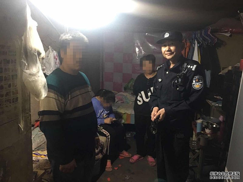 青岛一女孩考试没考好竟离家出走 幸亏好心的哥及时发现