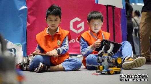 优必选Robo Genius全球青少年机器人挑战赛 首站深