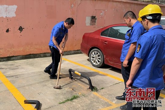 泉港：向“霸道占地”说“不” 拆除校园周边地