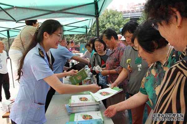 尚德守法食品安全让生活更美好 “市南区食品安全宣传周”启动