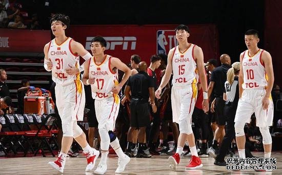 惨负41分！中国队啊，那可是一支假NBA球队！