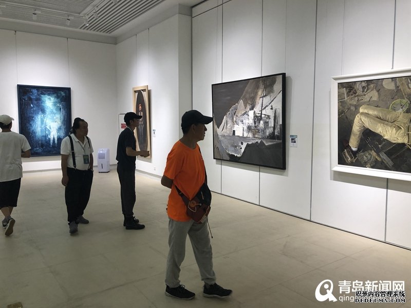 中青年画家展实力 全国60余位油画家力作聚岛城