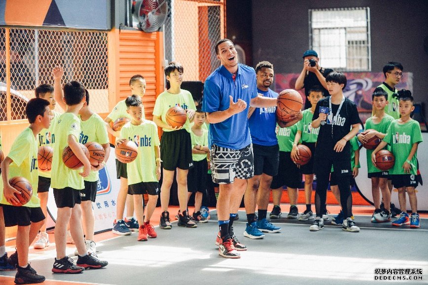 首站广州 2019康师傅饮用水 Jr. NBA青训营完美起航