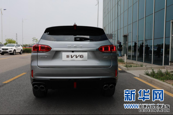 注重智能和安全 试驾新WEY VV6