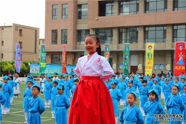 2019年度内蒙古自治区校园足球周末联赛暨赛罕区先锋路小学第三届足球日活动隆重开幕