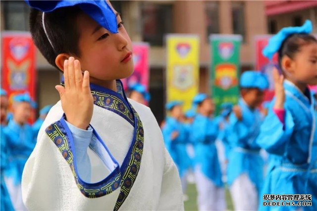 2019年度内蒙古自治区校园足球周末联赛暨赛罕区先锋路小学第三届足球日活动隆重开幕