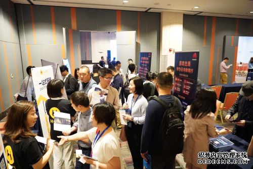 Hubi团队受邀参加“2019 TokenSky 香港站”，探讨区