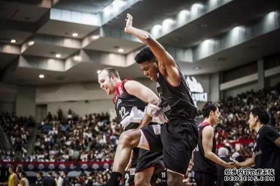 日本男篮把NBA球队给打趴了！这是要崛起了啊