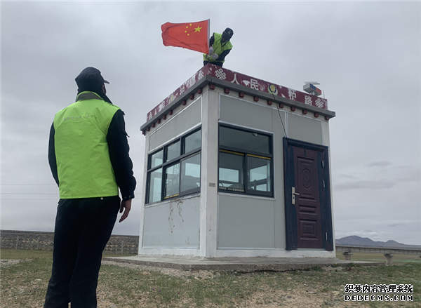 青藏铁路通天河护路大队：雪域天路守护者