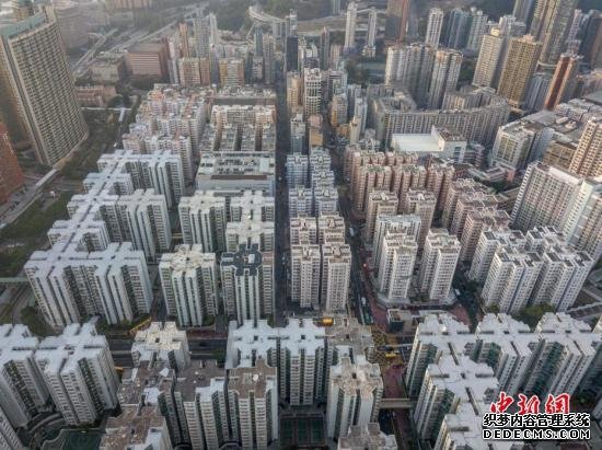 香港楼市整体回落：8月商铺交易额跌46%，住宅跌逾10%