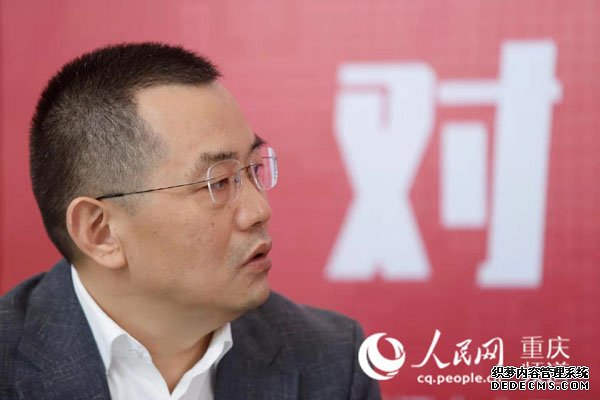 洪方明：全方位携手重庆助力企业智能升级