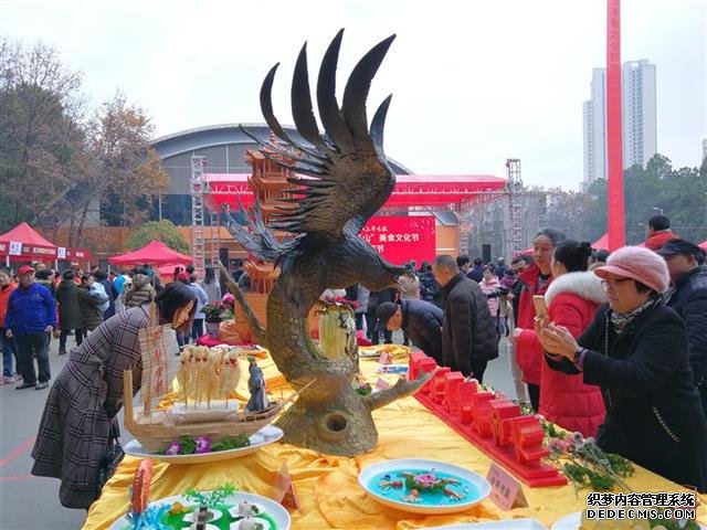 华师举办“食趣桂子山”美食文化节