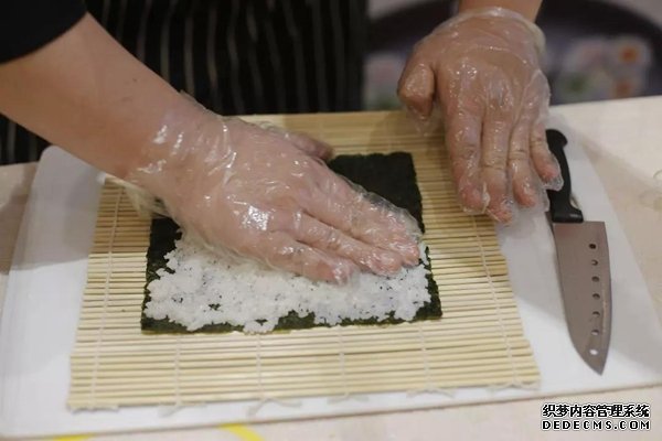  爱与美食不可辜负，愿再次邂逅幸福“食”光！