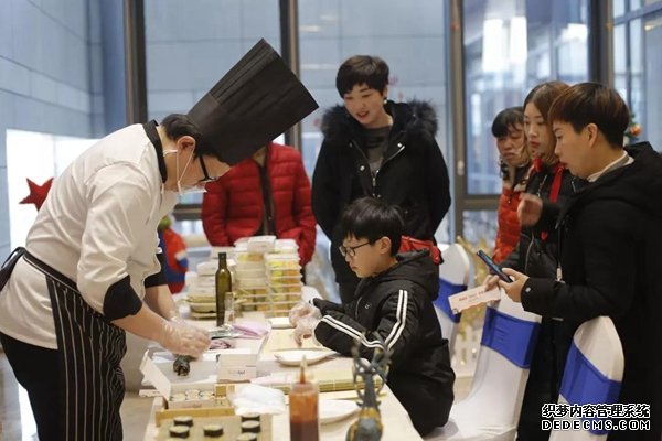  爱与美食不可辜负，愿再次邂逅幸福“食”光！