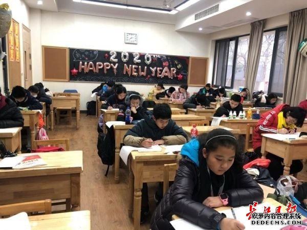 这所学校期末考试无人监考，“被信任，这感觉