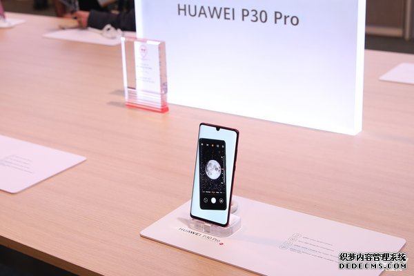 CES2020：从手机到智能穿戴 华为智能终端全面来袭