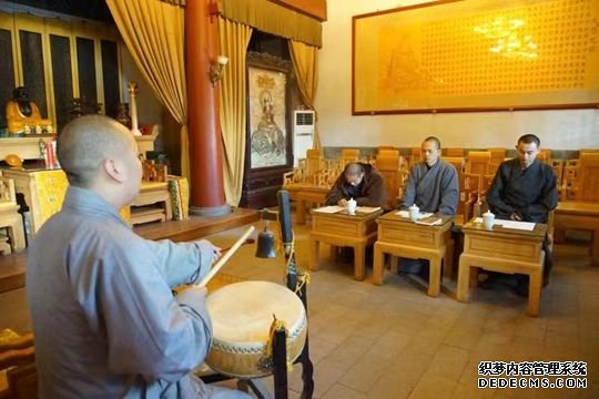 少林寺迎年终“考试”鼓励僧众勤学不怠