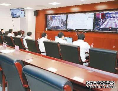 高清直播遠程會診智能機器人……5G技術出征防疫戰