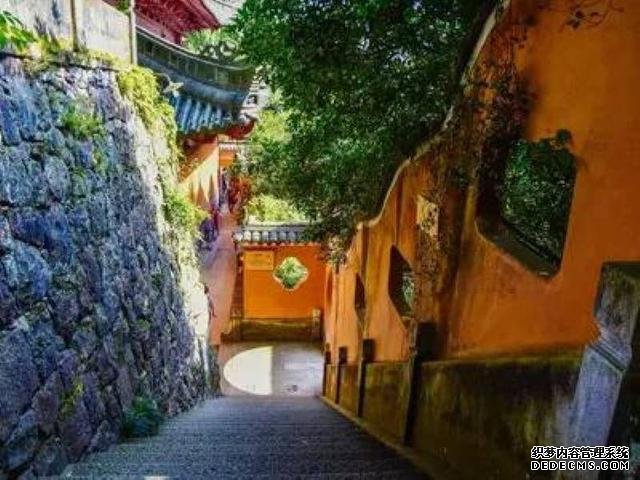 国内“零差评”5A景区，门票免费车票仅15元，小资旅行看过来