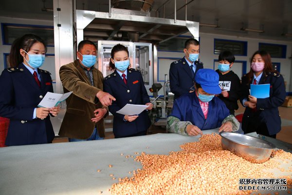 税费优惠助力地方特色美食“香透锦城”