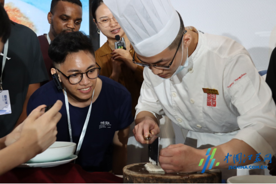 “发现江苏•寻味美食之都扬州”活动启动