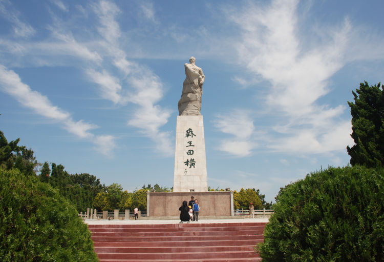 青岛即墨田横岛自然环境幽静人文荟萃更盛产美食