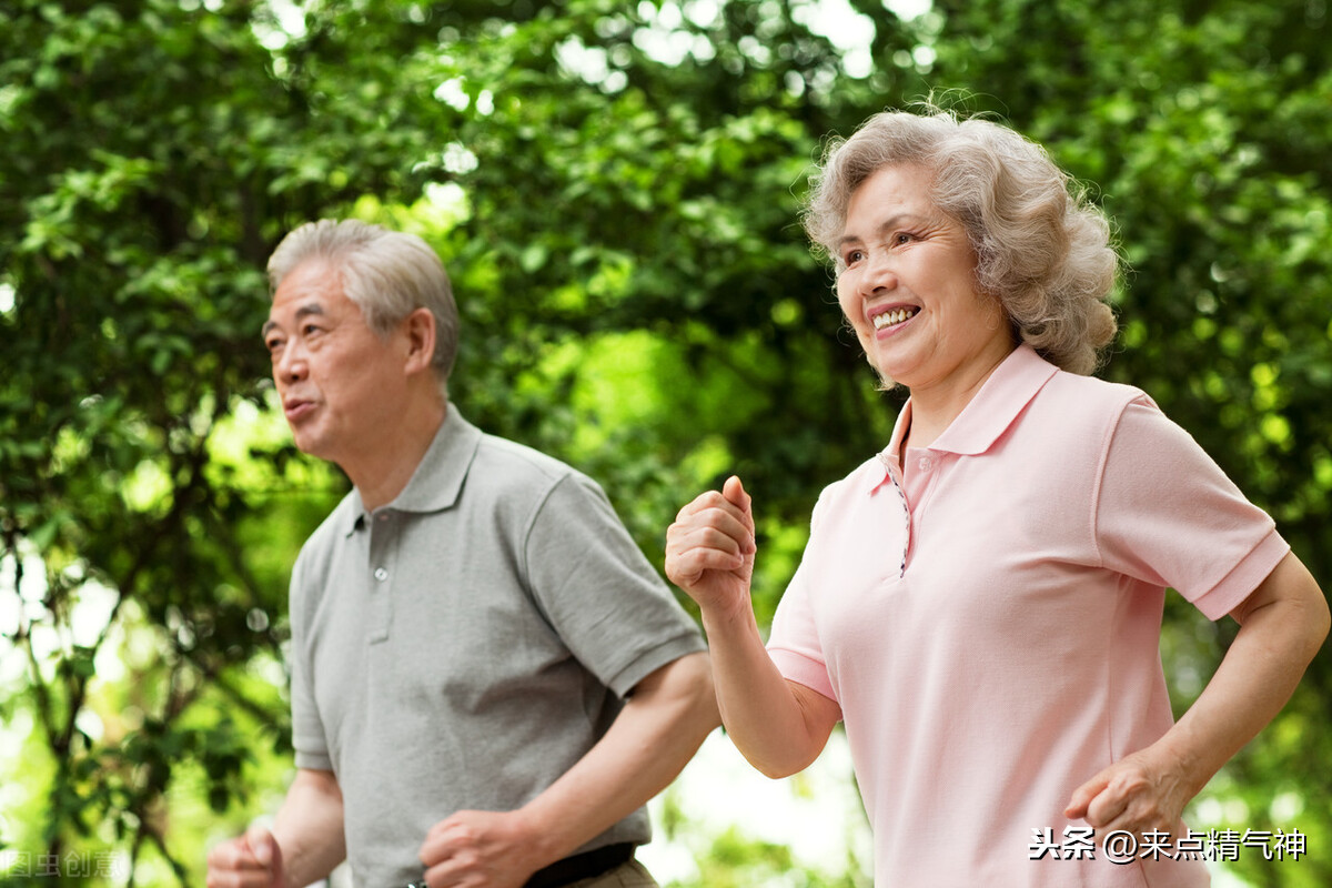 肝脏就是“油烟机”！油污太多导致脂肪肝，穴位“揉”回去